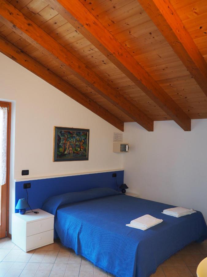 Aparthotel Residenza Arcobaleno Tenno Exterior foto